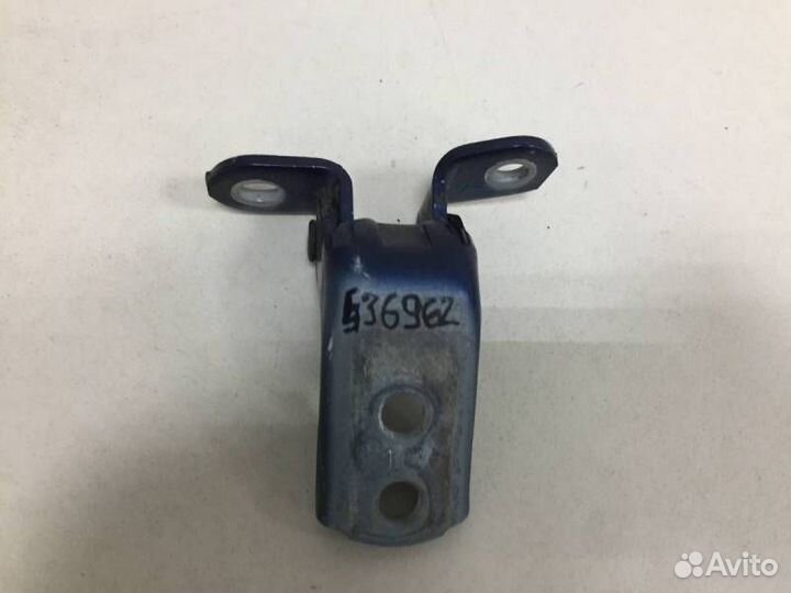 Петля двери передней левой верхняя Toyota Corolla