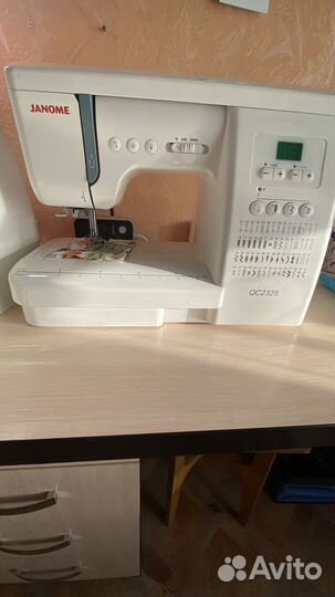 Швейная машинка janome