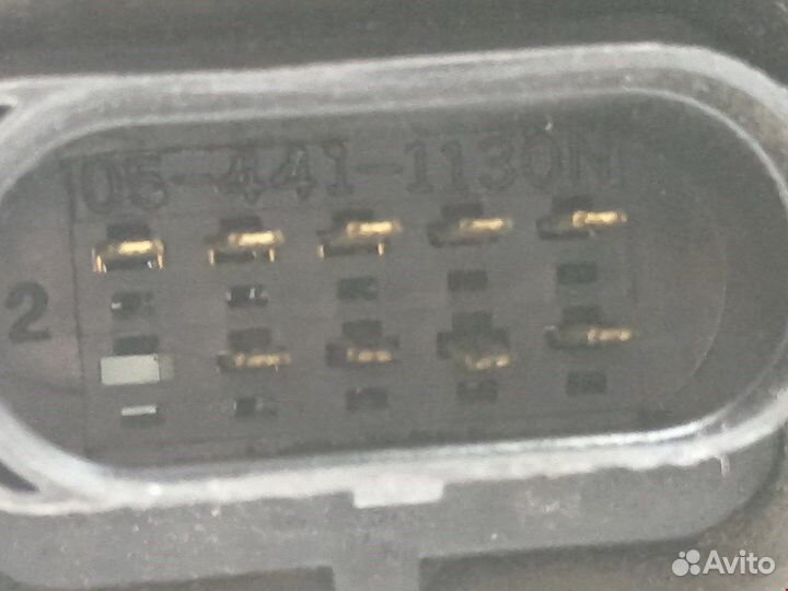 Фара передняя для Volkswagen Golf 4