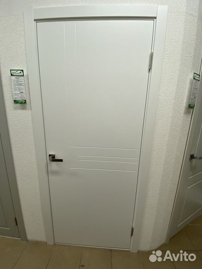 Двери межкомнатные Albero Эмаль 80 см (с витрины)