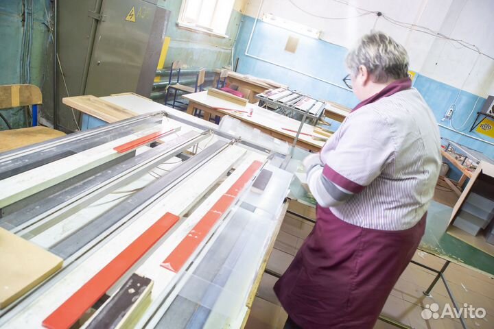 Лазерная резка и гибка пластика