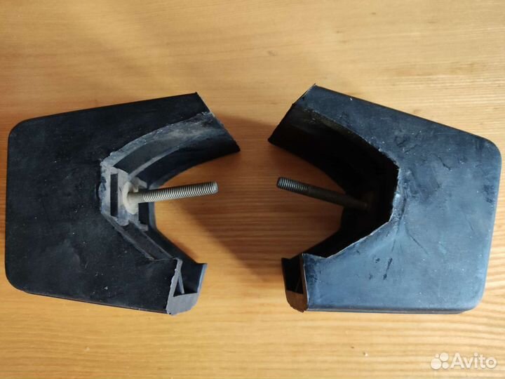 Буферы клыки бампера ваз-2106 новые