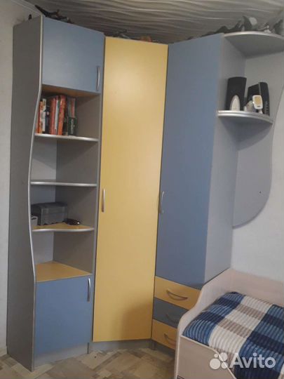 Шкаф угловой бу