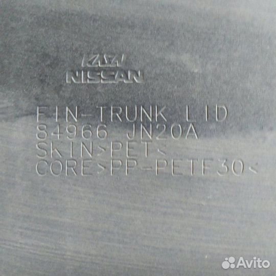 Обшивка крышки багажника задняя Nissan Teana J32