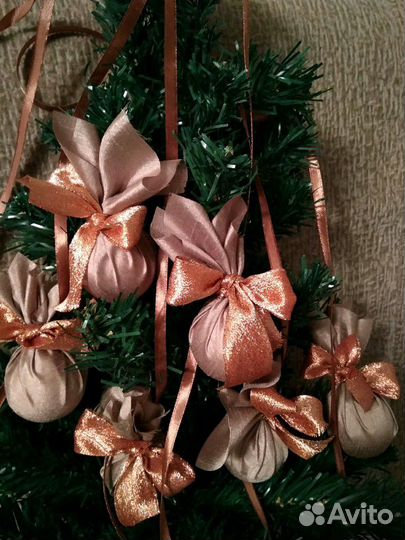 Елочные игрушки, ручная работа