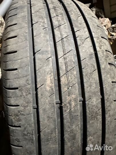 Goodyear EfficientGrip Performance 2 215/55 R17