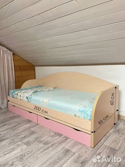 Гарнитур в детскую спальню