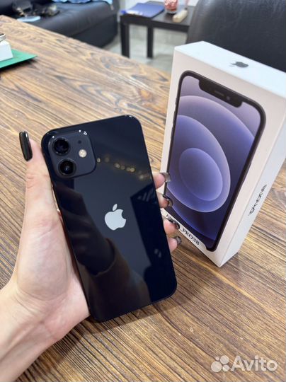 iPhone 12, 256 ГБ
