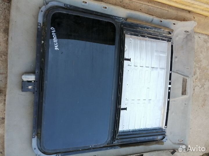 Люк в сборе электрический для Ford Explorer (U2)