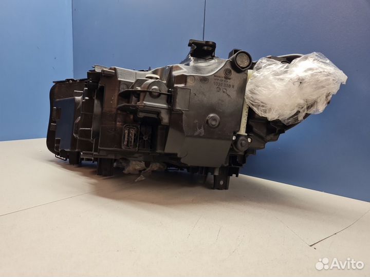 Фара правая BMW 5 G30 F90 2016