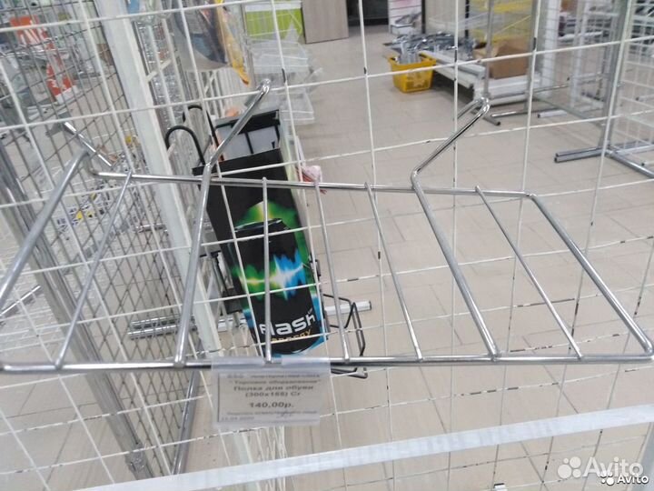 Полка под обувь на решетку, эконом-панель