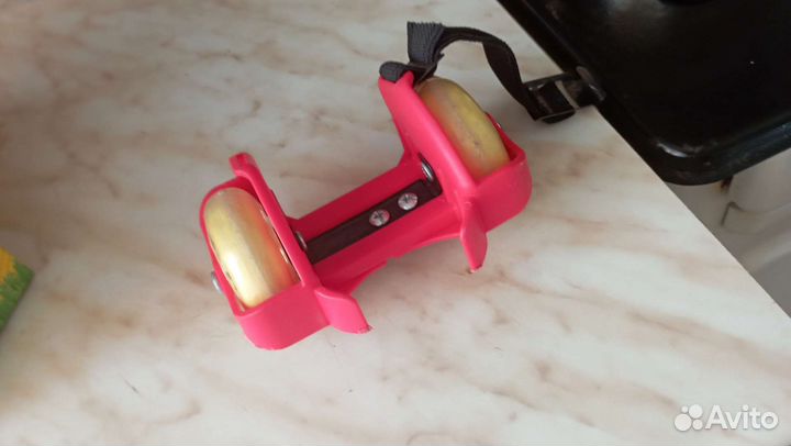 Ролики на обувь