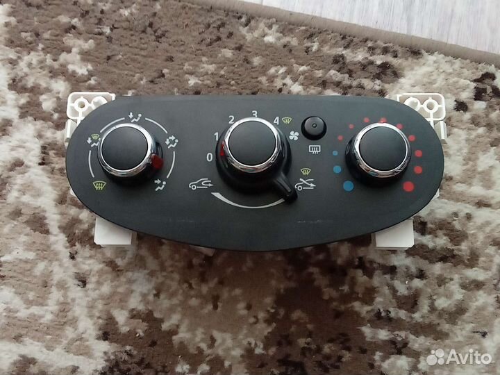 Блок управления печкой renault logan 2