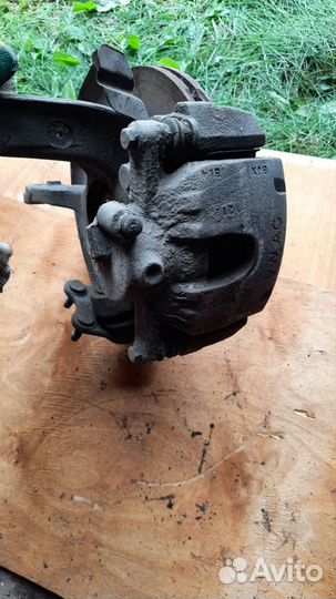 Кулак поворотный volkswagen polo