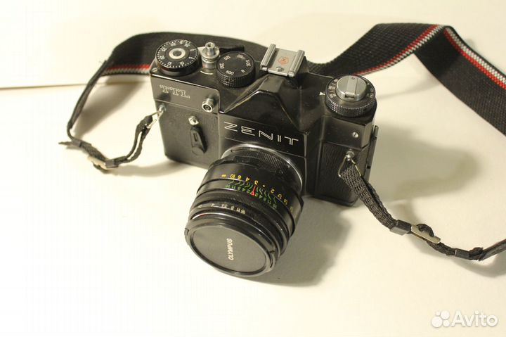Фотоаппарат Zenit TTL с объективом helios 44-2