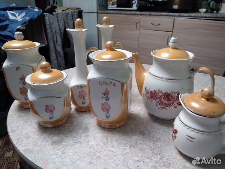 Набор посуды ретро