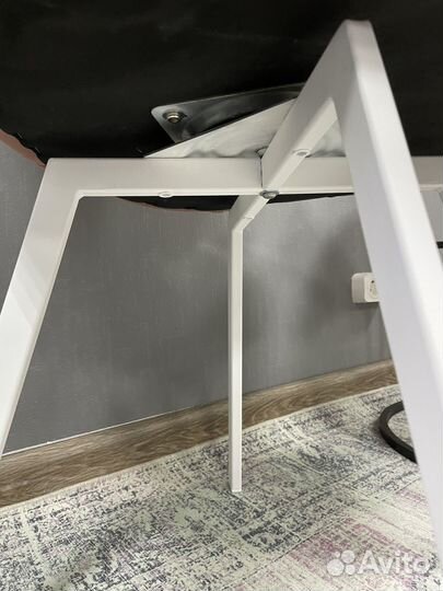 Поворотное кресло арт. 265, в наличии