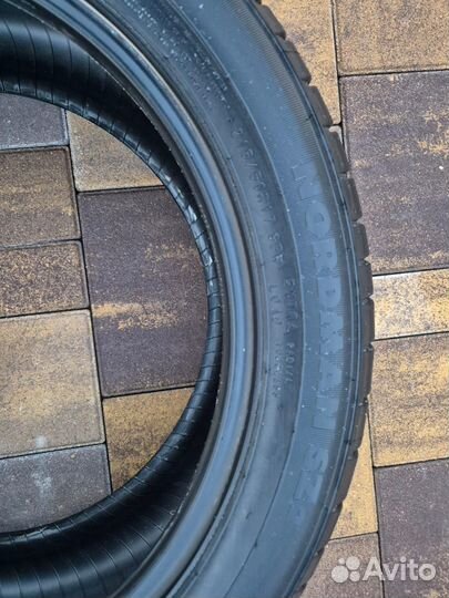 Ikon Tyres Nordman SZ2 215/50 R17