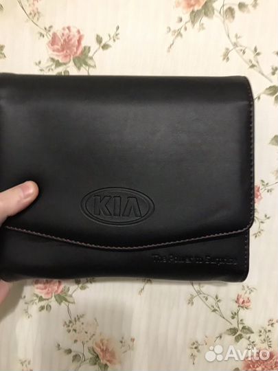 Для сервисной книжки и визиток KIA оригинал