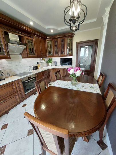 2-к. квартира, 72,7 м², 12/16 эт.