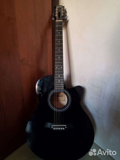 Акустическая гитара бу