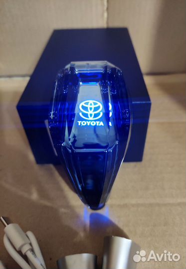 Ручка кпп Toyota с подсветкой с дефектом