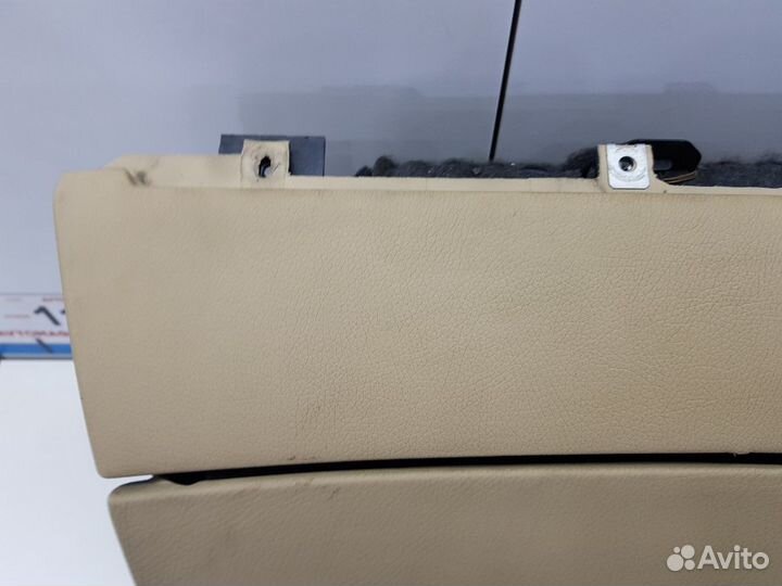 Бардачок (Mercedes-Benz S-class)