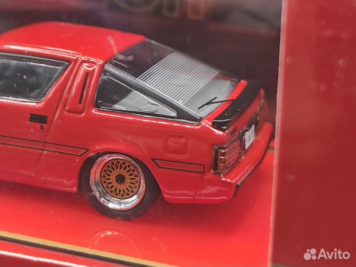 Mitsubishi Starion - Tarmac Works 1:64