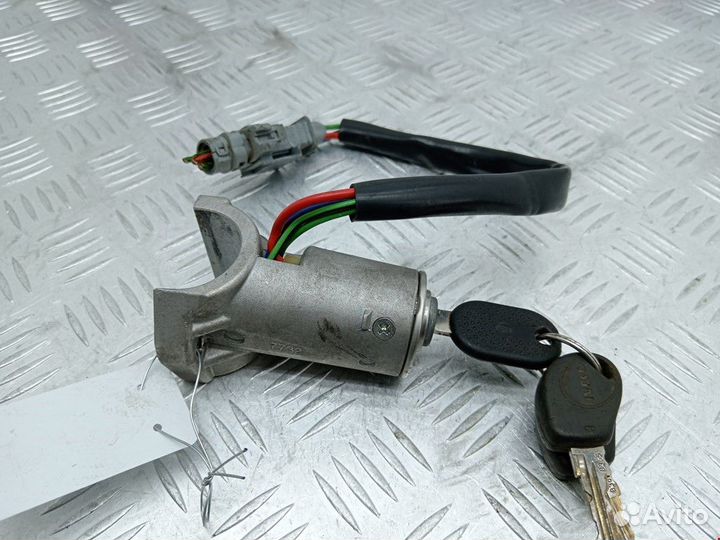 Замок зажигания iveco Daily 3 2003