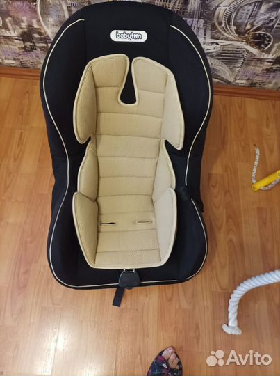 Детское автокресло Babyton