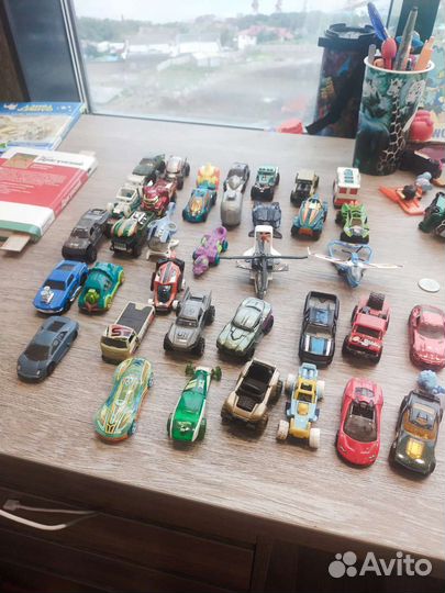 Модели Хот вилс и трасса