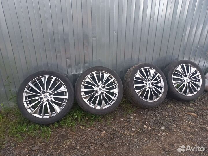 Продам летние колеса R17 4/100 на ваз