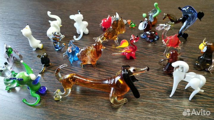 Стеклянные фигурки