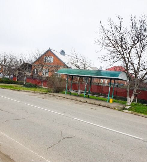 Дом 250 м² на участке 6 сот.