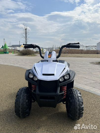 Детский квадроцикл