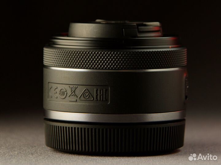 Canon RF 50 mm 1.8 STM