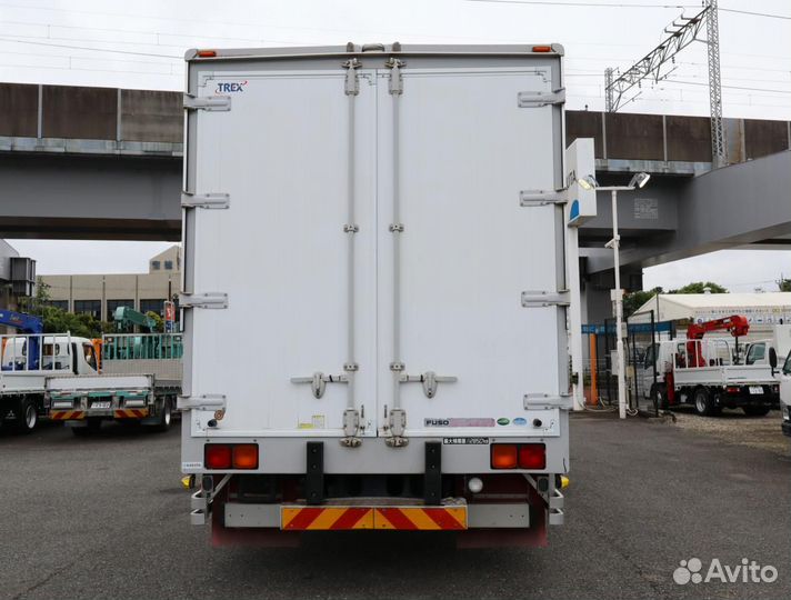 Mitsubishi Fuso Fighter, 2014