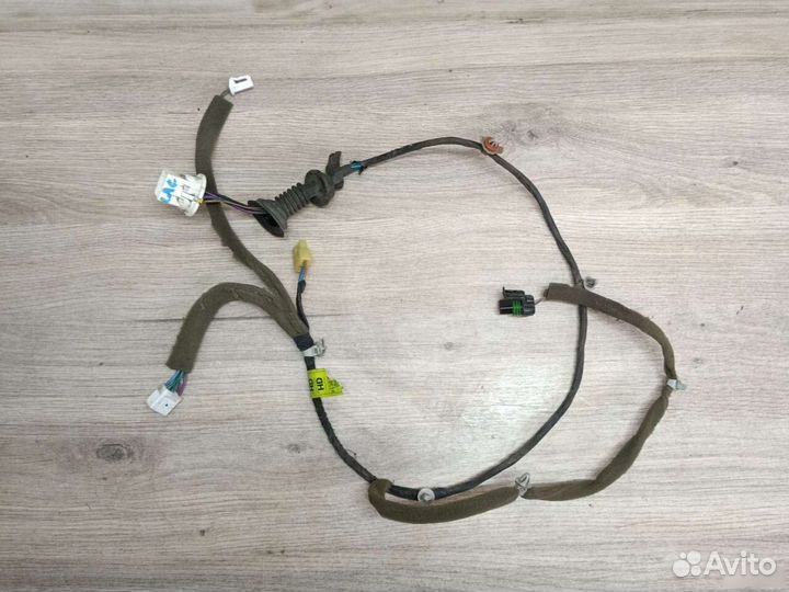 Проводка задней левой двери Chevrolet lacetti