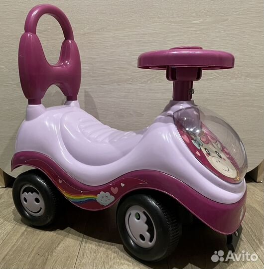Машинка толокар детская