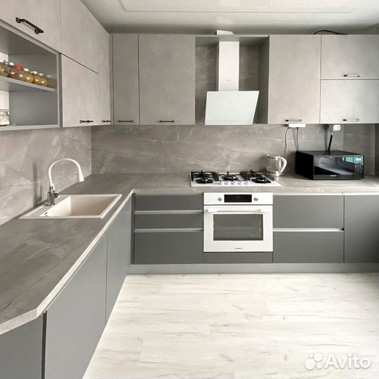 Кухонный гарнитур 