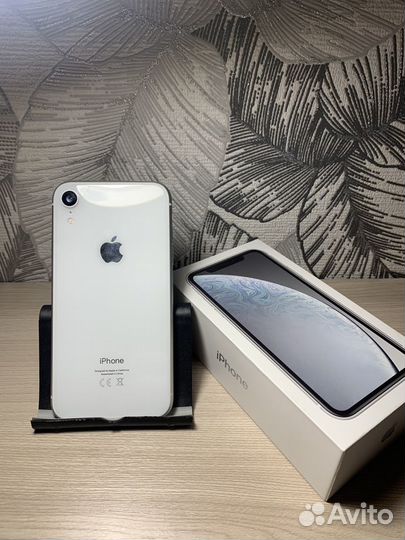 iPhone Xr, 128 ГБ