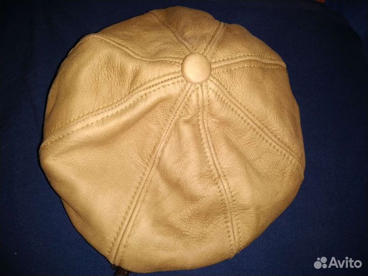 Берет женский кожаный