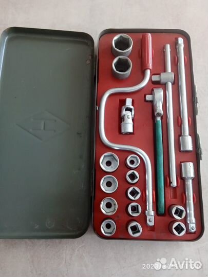 Набор торцевых головок слесарный