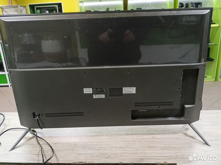 Телевизор JVC LT-42M450 на запчасти