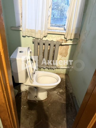 Комната 10 м² в 4-к., 3/3 эт.