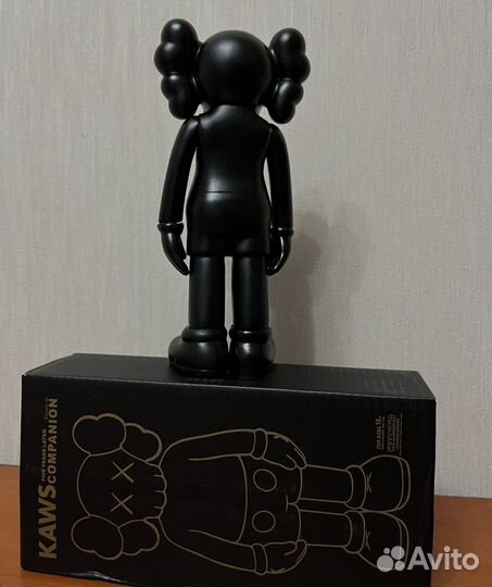 Фигурка kaws 18см