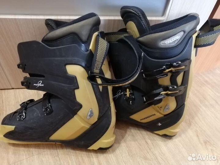 Горнолыжные ботинки