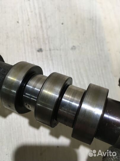 Распредвал впускной правый Ауди A6 C5 2.8 AMX