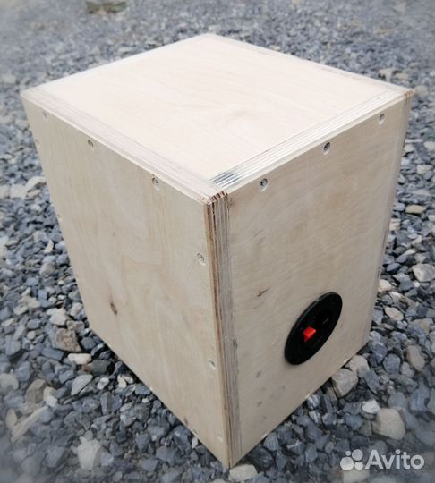 Корпус,короб под домашнюю акустику
