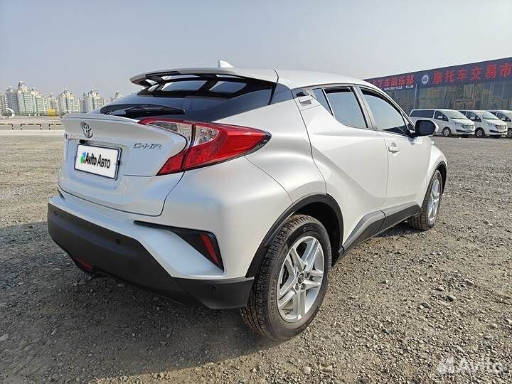 Toyota C-HR 2.0 CVT, 2022, 25 000 км